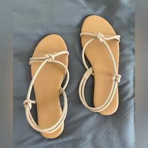 NEW women’s sandals, size 9